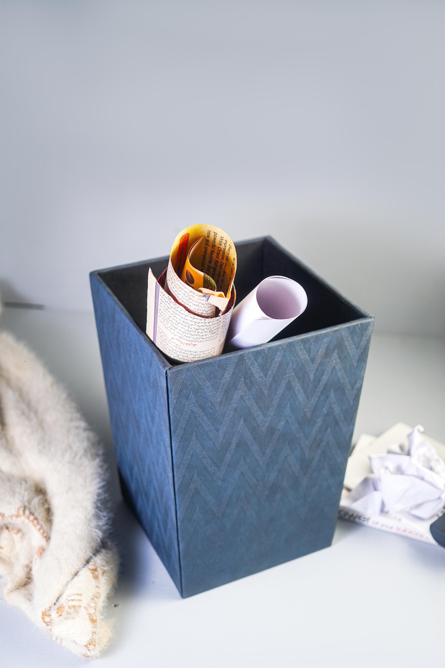 Bluish Grey Top Cover Dustbin